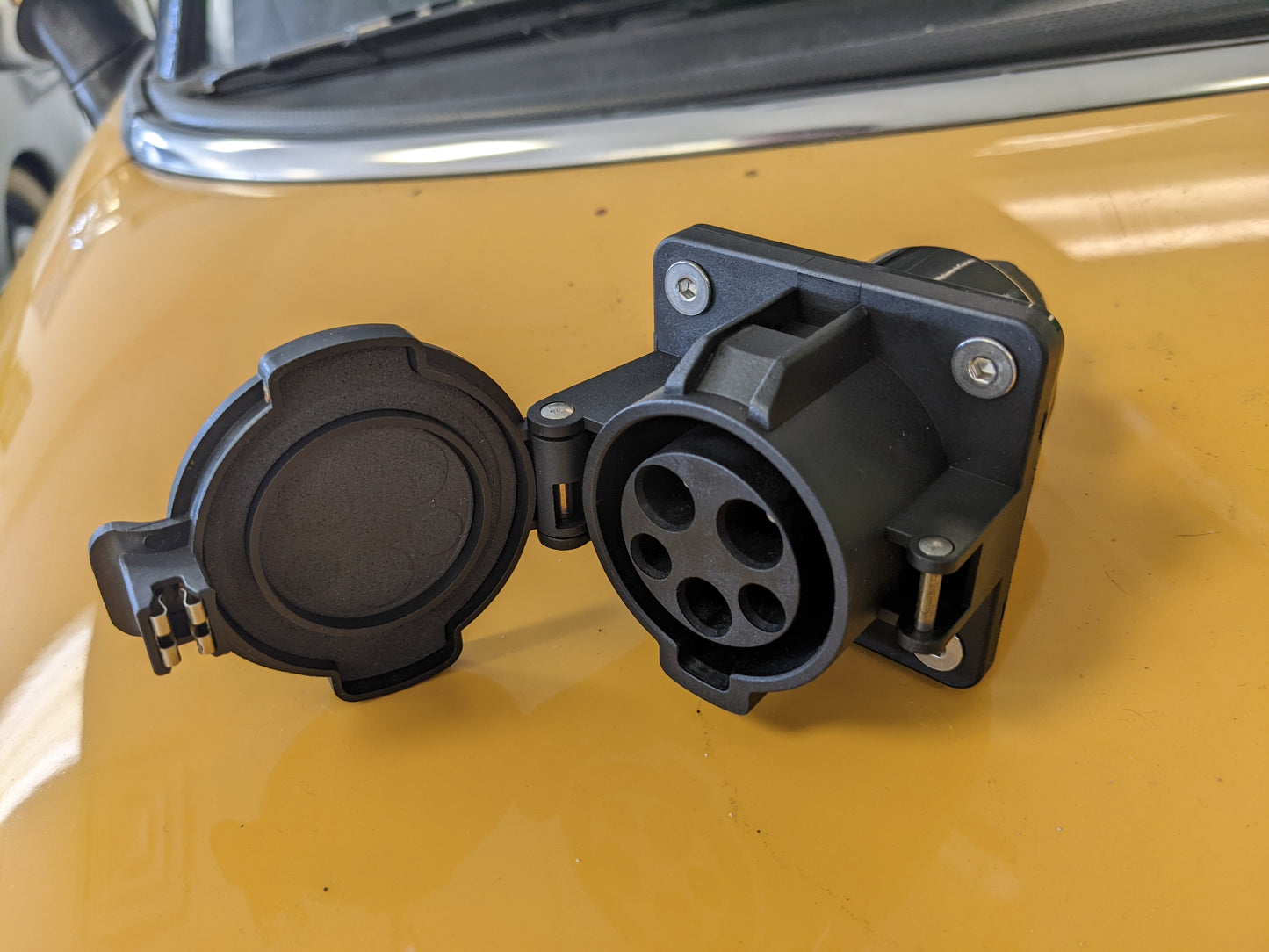 Economy J1772 Inlet