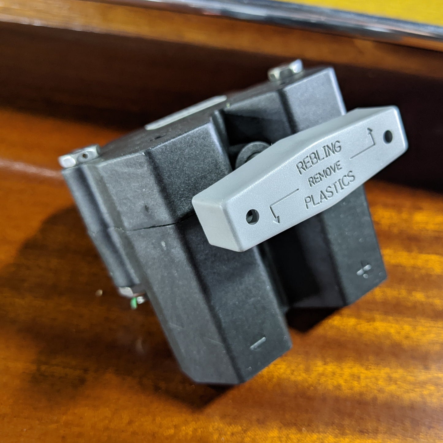 Rebling 7016 Connector, Front
